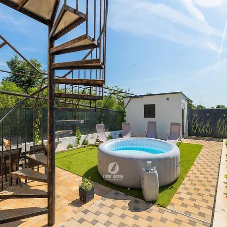 In Gali Ana With Bubble Bath Apartman Vodnjan